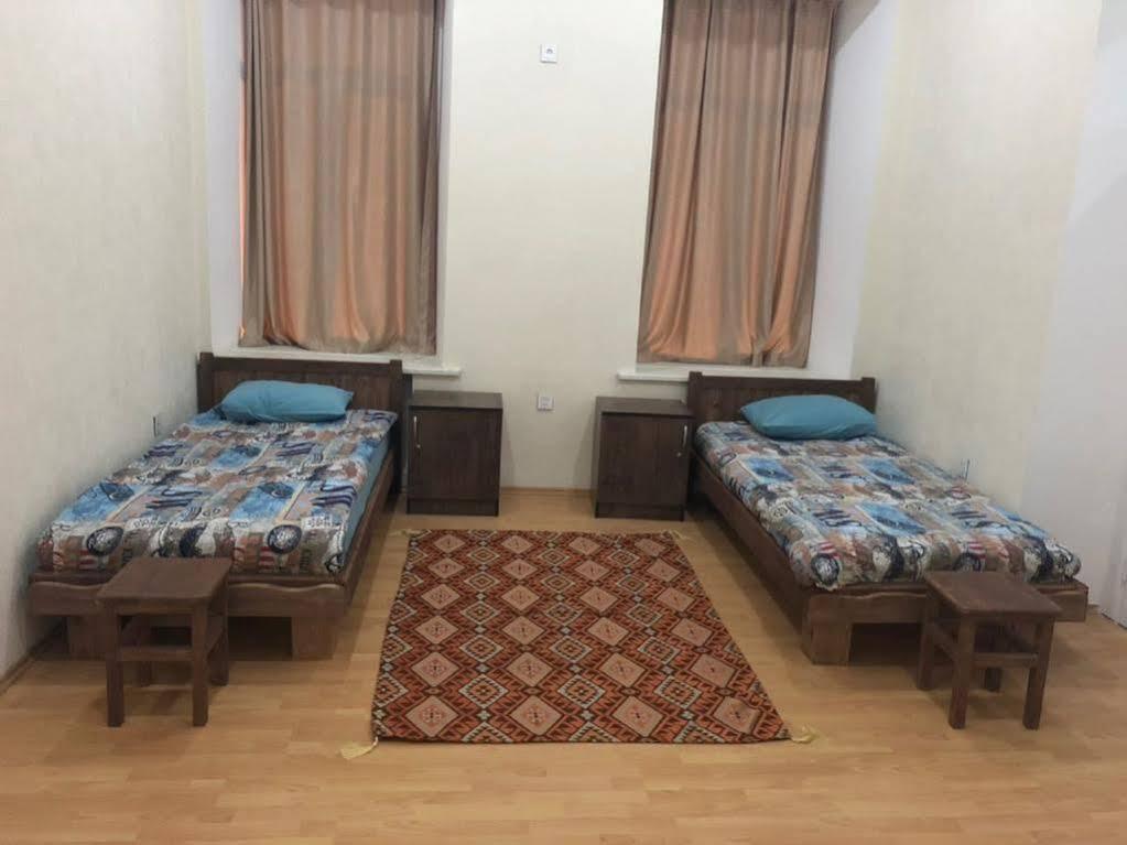 Capital Hostel Baku Eksteriør billede