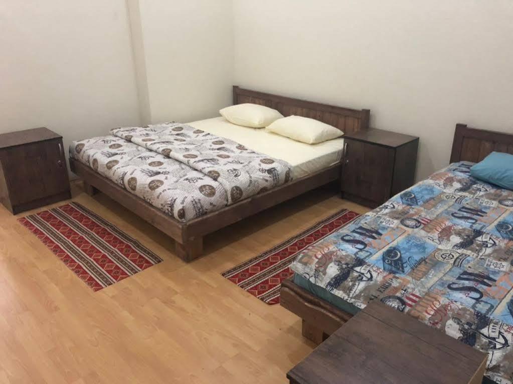 Capital Hostel Baku Eksteriør billede
